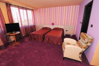 Отель Отель Лайпциг Пловдив Улучшенный двухместный номер с 1 кроватью-12
